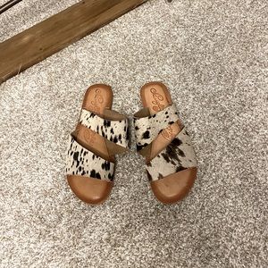 Naughty Monkey cowhair pattern sandals!